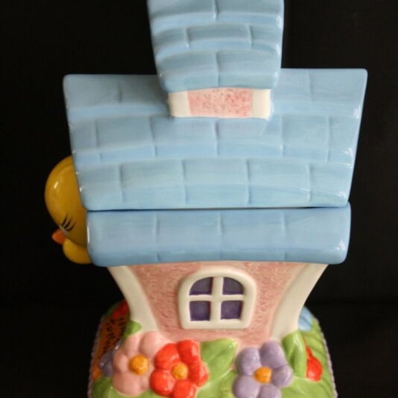 Warner Bros. Looney Tunes Tweety Bird Cookie Jar - Picture 5 of 6
